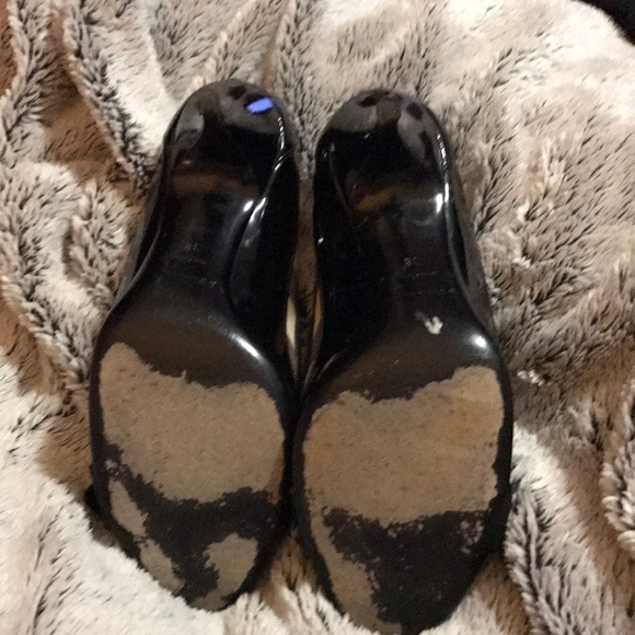 Burberry Heels - Picture 4 of 4